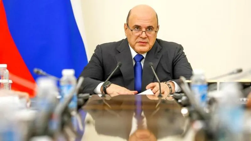 Mikhaïl Michoustine : 3,5 milliards de roubles alloués pour la reconstruction des routes vers la mer en Crimée