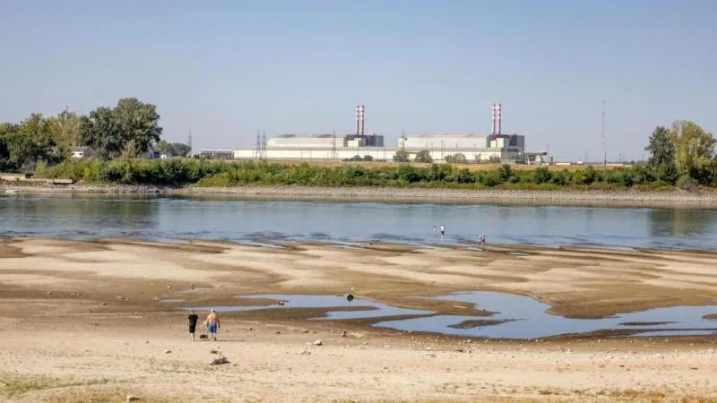 La centrale de Cernavodă va être arrêtée en raison de l'assèchement du Danube